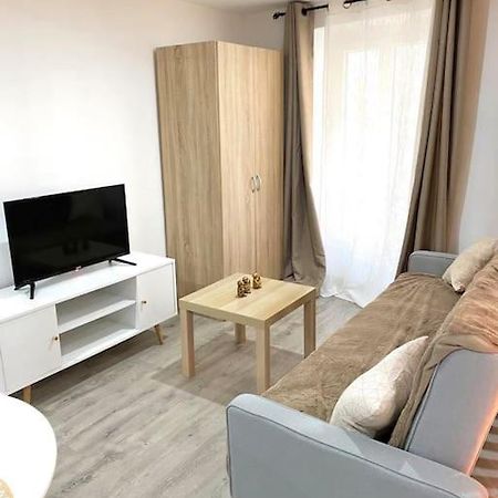 מנוסק Appartement Loft Terracotta מראה חיצוני תמונה